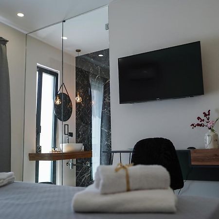 Thalassa Rooms Avola Exterior photo