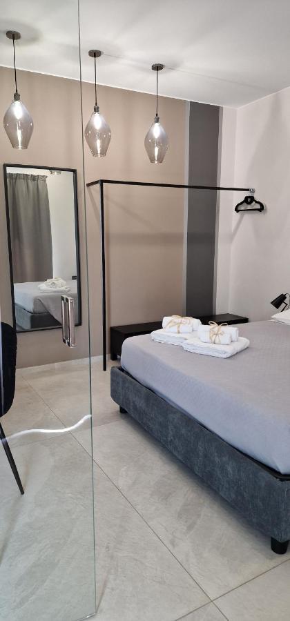 Thalassa Rooms Avola Exterior photo